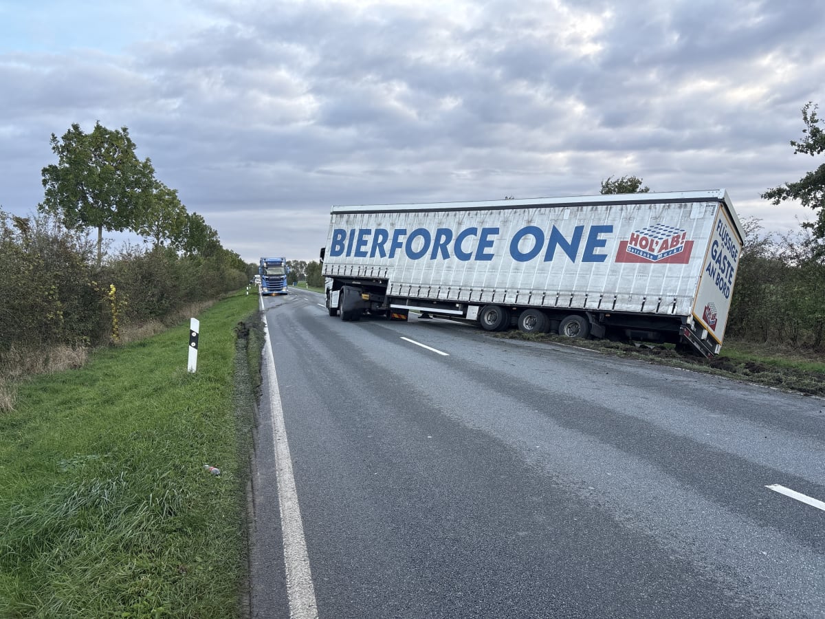 Zeugenaufruf Achim – Unfall von Lkw nach Ausweichmanöver