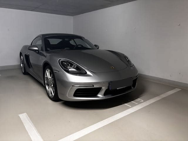 Hannover – Porsche 718 Cayman aus Tiefgarage gestohlen