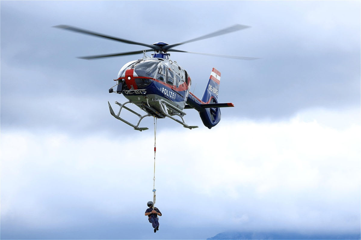 Brandberg – Zwei Wanderer und Hund nach Absturz gerettet