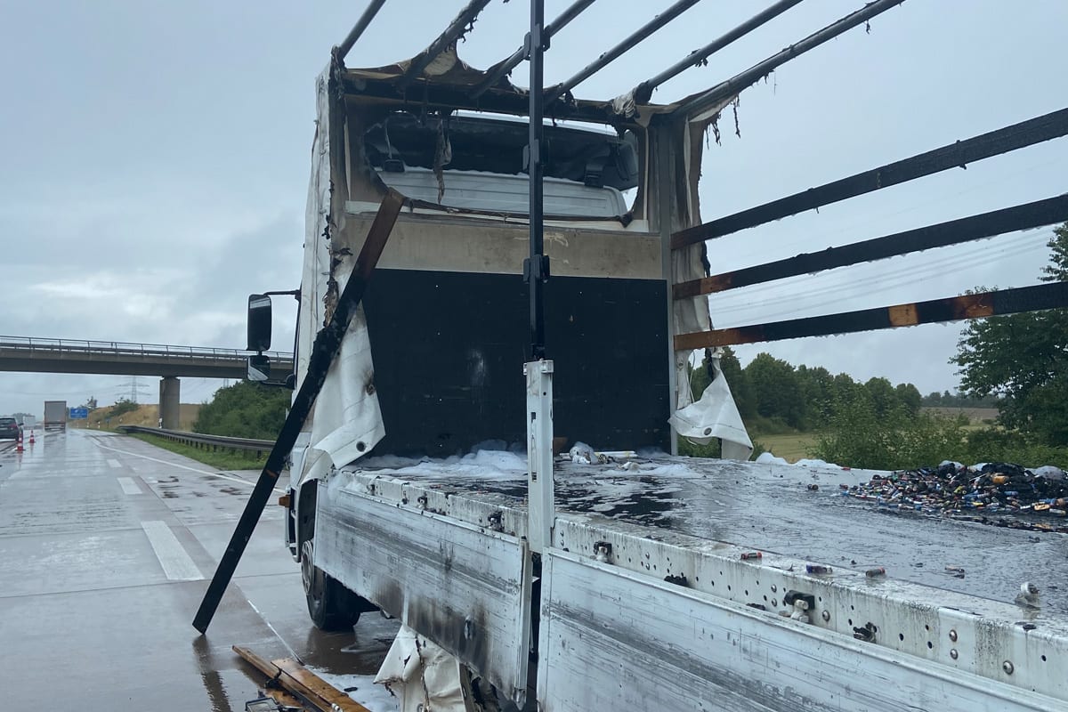 A71 Arnstadt TH – Brand von Lkw auf Autobahn