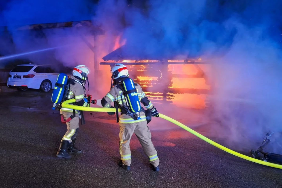 Lamprechtshausen S – Brand einer Gartenhütte