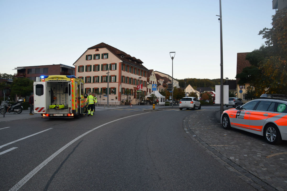 Unfall Breitenbach SO -  Zwei Verletzte nach Kollision auf Fussgängerstreifen