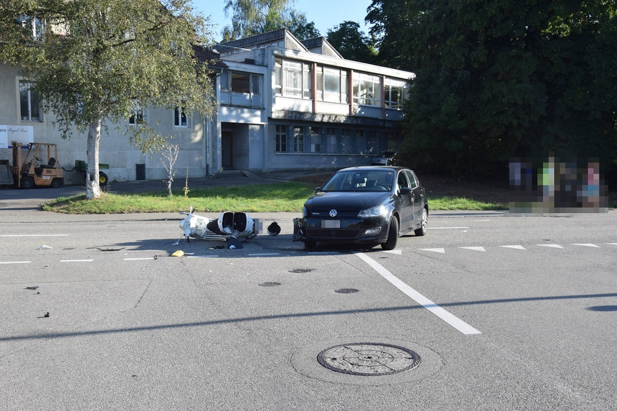 Unfall in Deitingen SO – Motorradlenker bei Kollision mit Auto verletzt