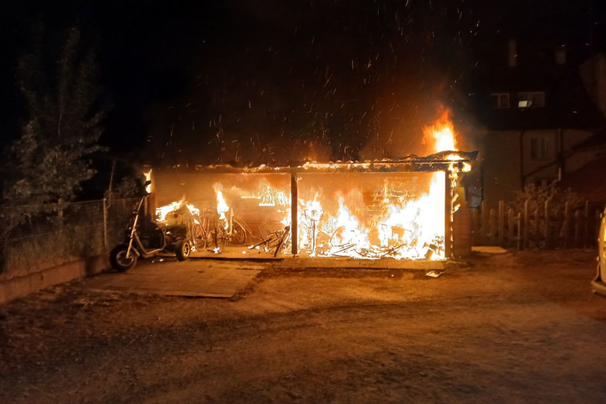 Dornach SO – Fahrradunterstand bei Brand komplett zerstört