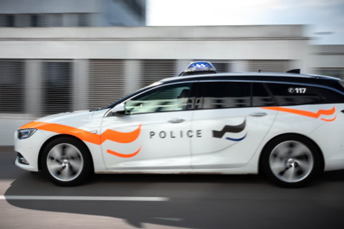 Rasante Flucht in Bulle FR – Polizei sucht Motorradfahrer