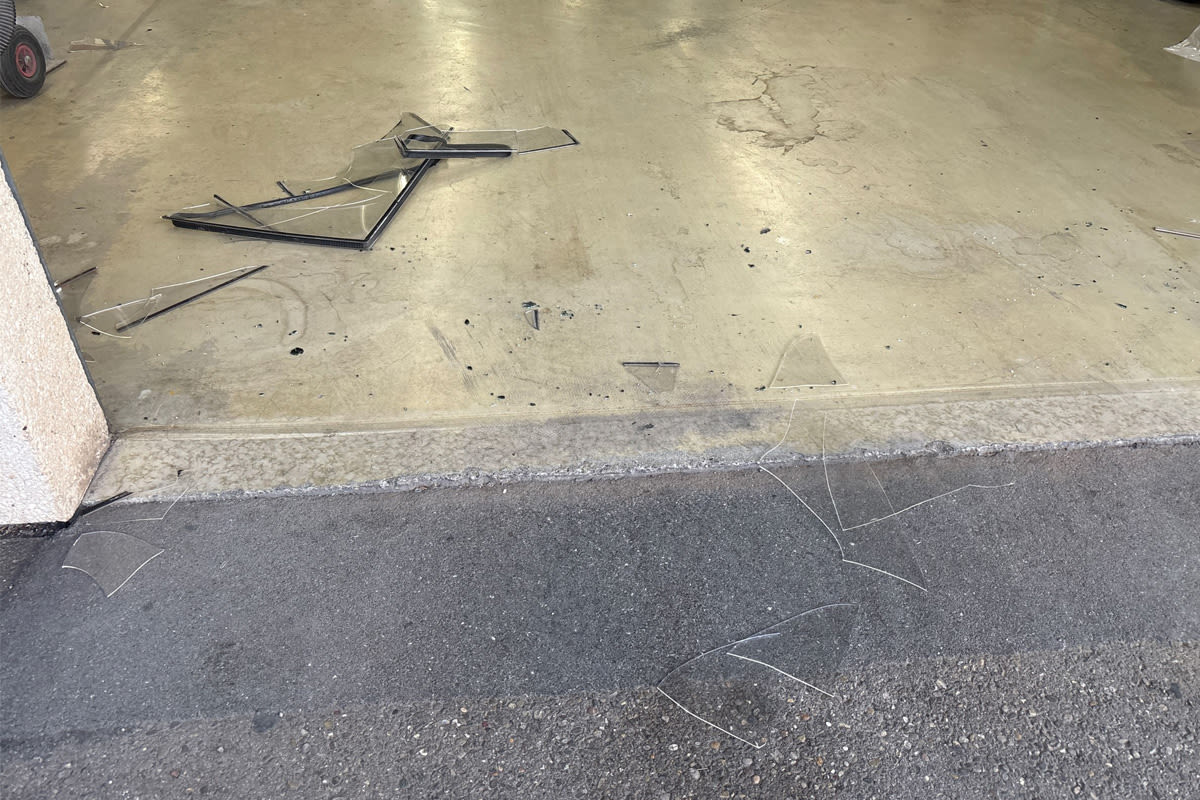 Glarus GL – Hochwertige Autos bei Einbruch in Garage gestohlen