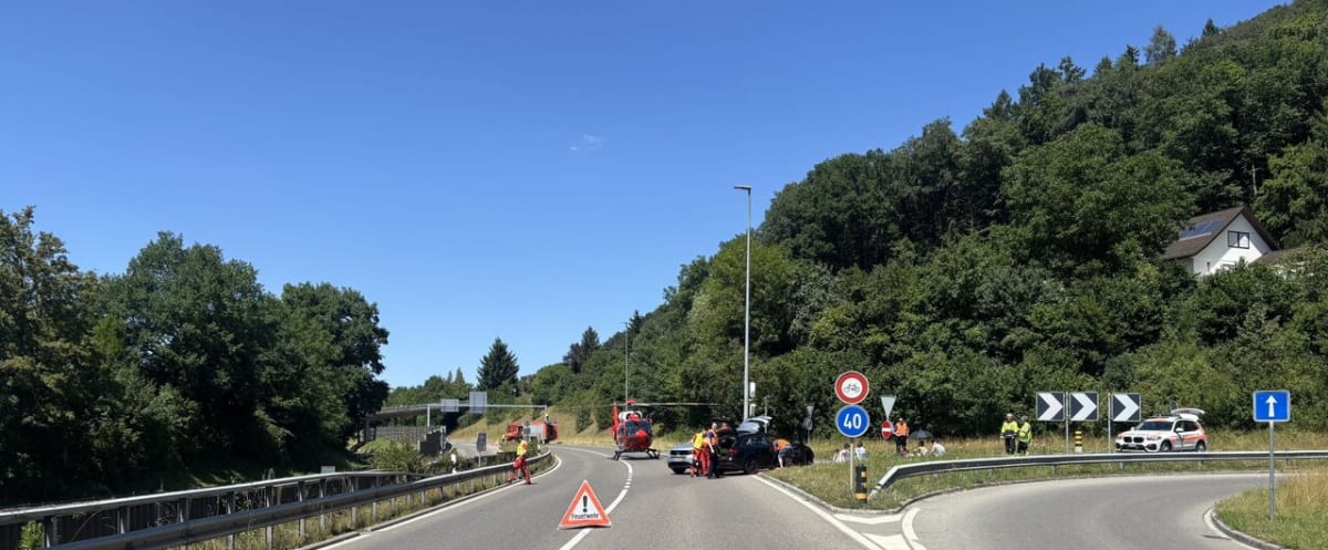 Hemishofen SH – Vortrittsmissachtung führt zu heftigem Unfall