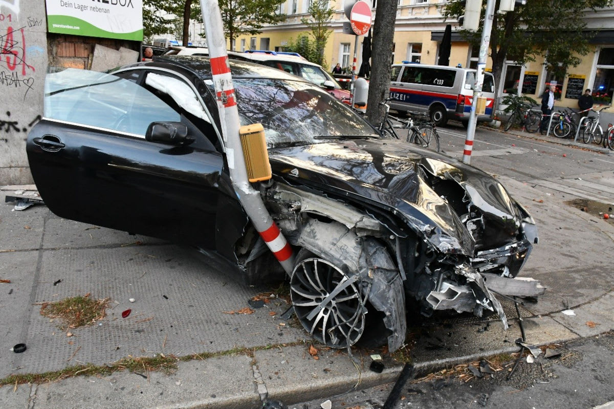 Wien – Fünf Verletzte bei Unfall im Lerchenfelder Gürtel