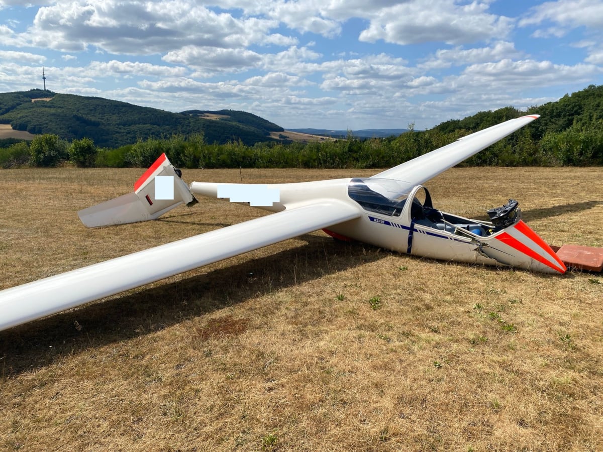 Eßweiler – Zwei Verletzte nach Absturz von Segelflugzeug