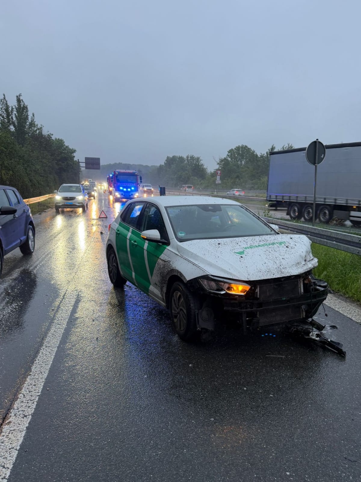 Sprockhövel – Pkw verunfallt auf Zubringer zur A46