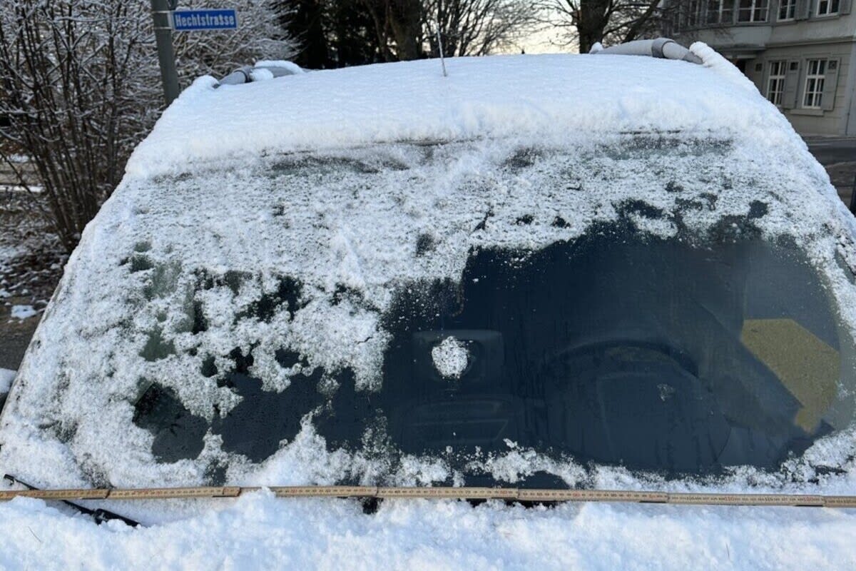 Appenzell Ausserrhoden – Autofahrer mit vereisten Scheiben gestoppt