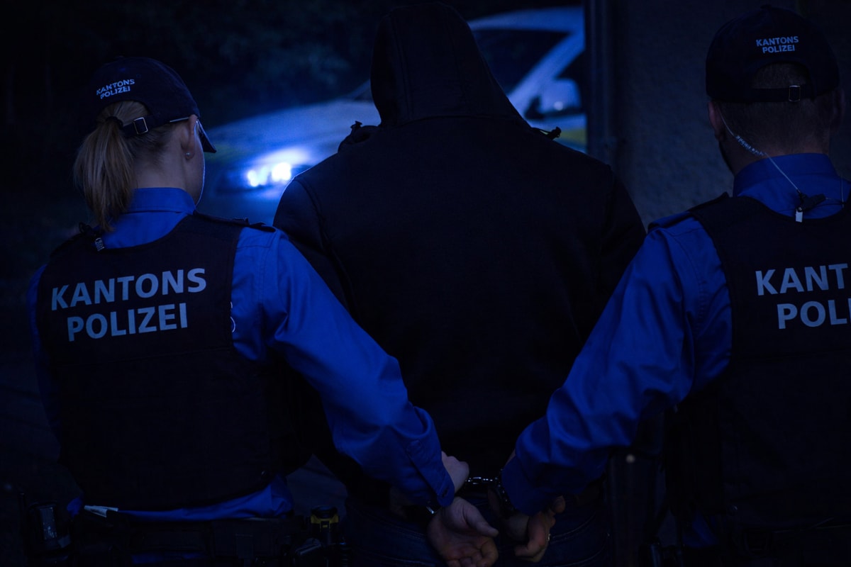 Zeihen AG – 23-Jähriger nach versuchtem Einbruch festgenommen