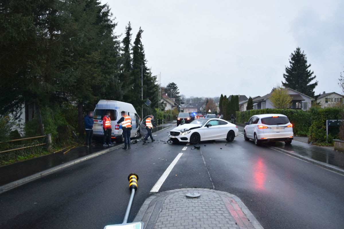 Gerlafingen SO - Zwei Personen bei Verkehrsunfall leicht verletzt