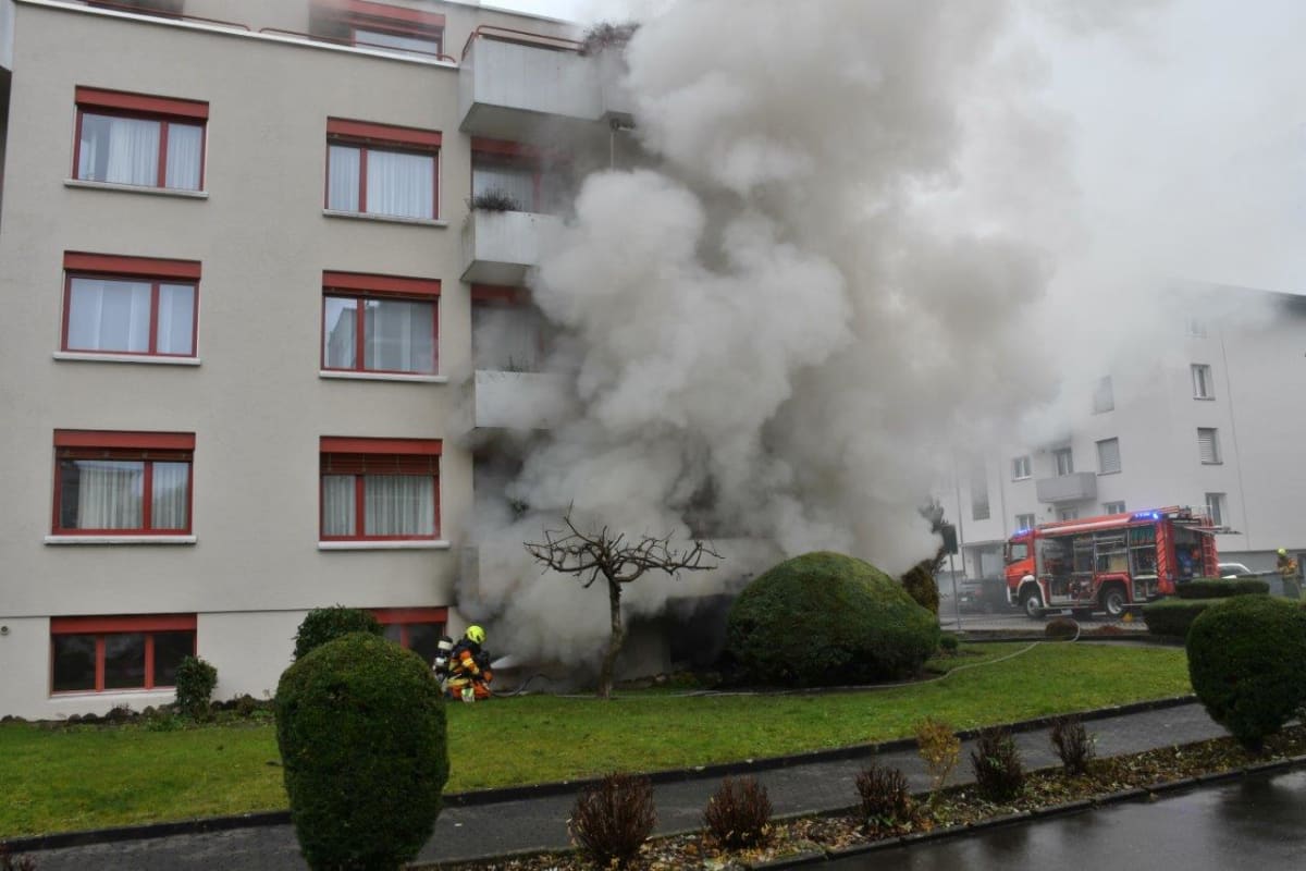 Stans NW – Brand im Keller eines Mehrfamilienhauses