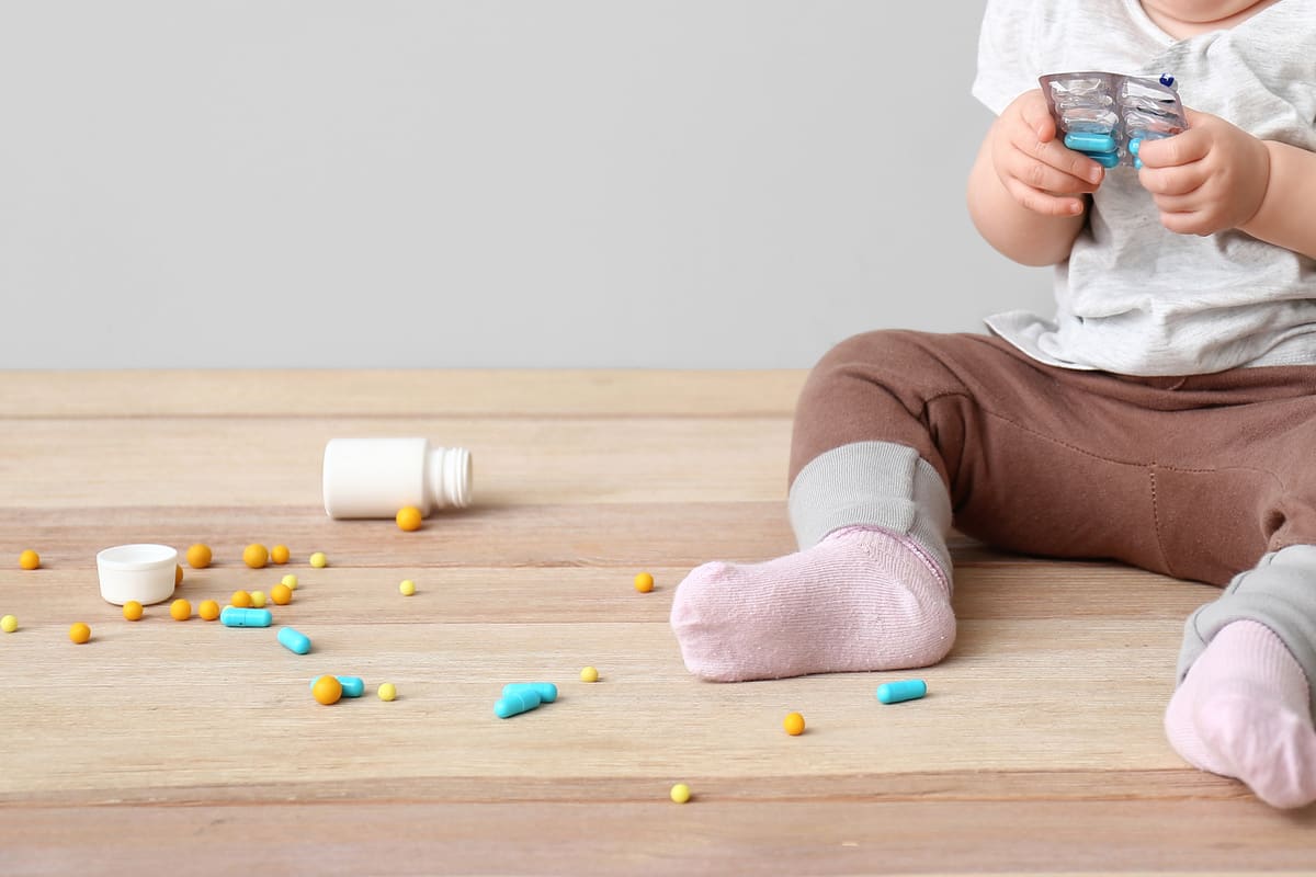 Vergiftungen bei Kindern – So reagieren Sie richtig