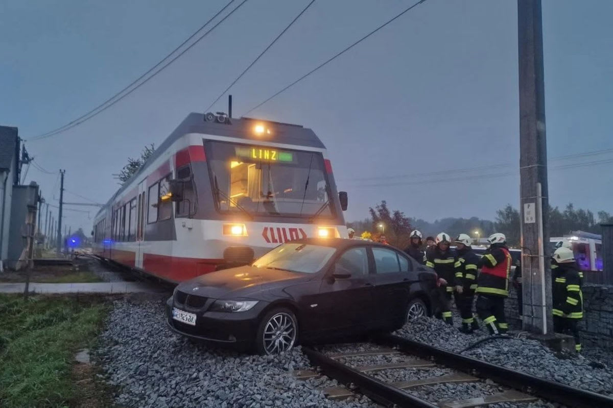 Prambachkirchen – Unfall an Eisenbahnkreuzung