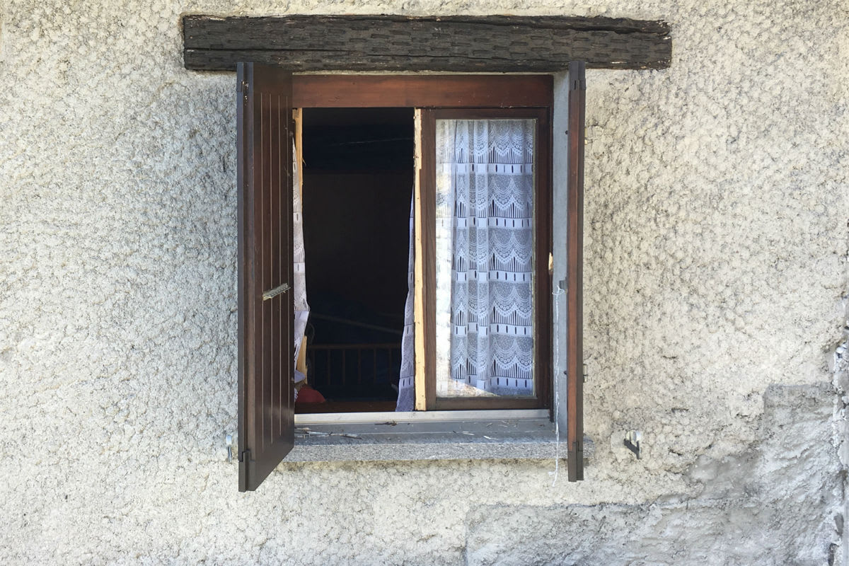 Pian San Giacomo/Soazza GR - Nach Einbrüchen zwei Männer verhaftet