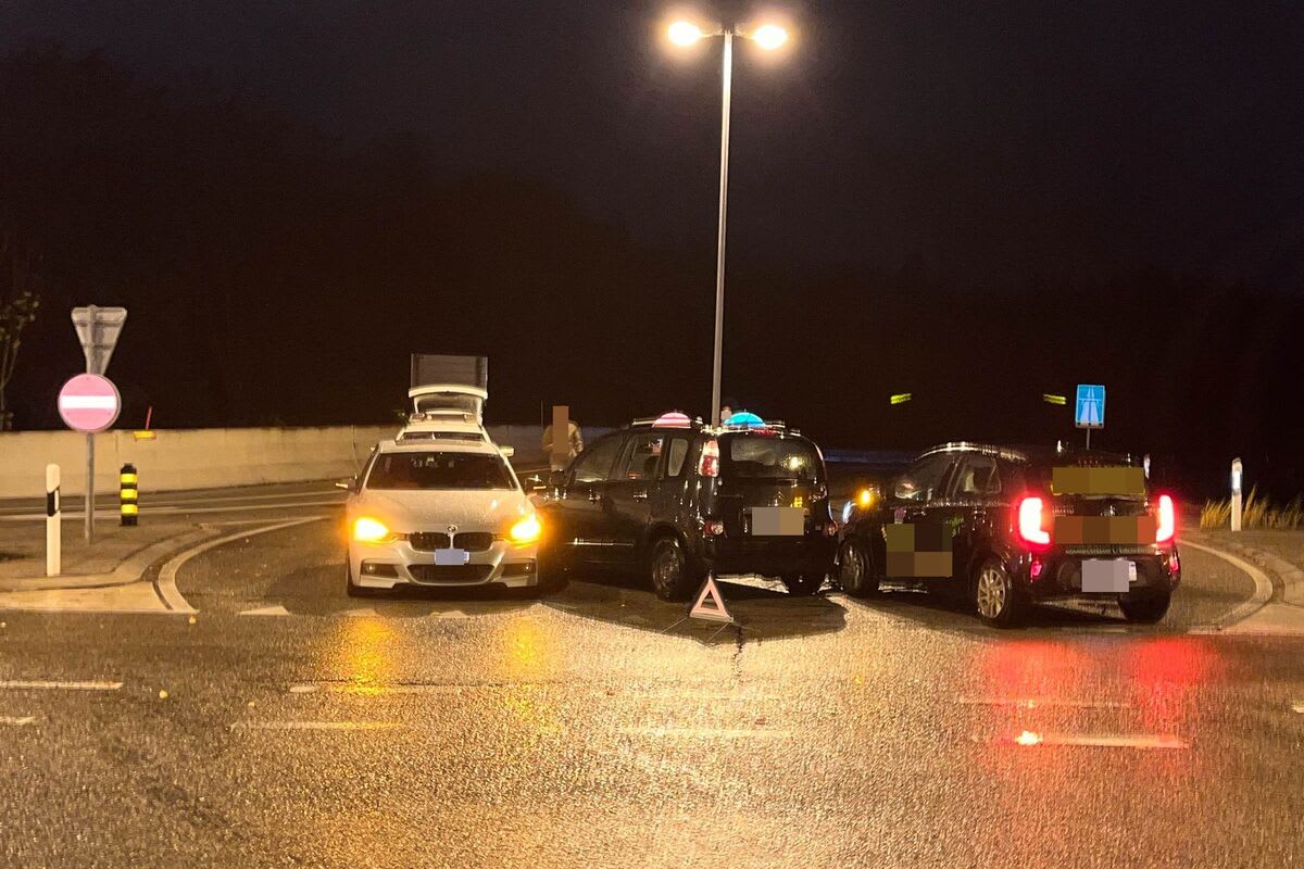 Kriegstetten SO - Unfall mit drei beteiligten Autos