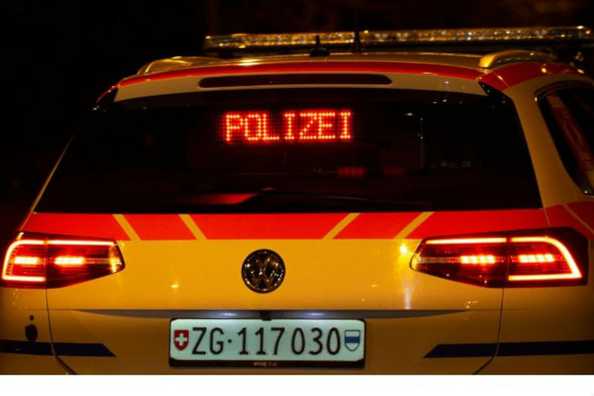Rotkreuz ZG - Ohne Prüfung am Steuer gesessen