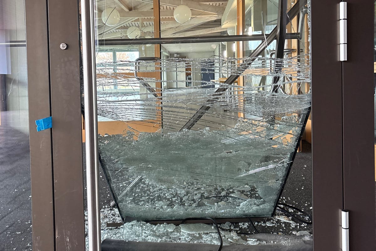 Glarus Nord – Brandstiftung und Vandalismus