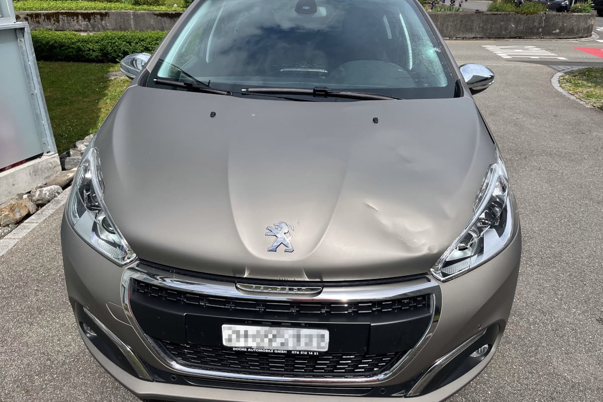 Rapperswil-Jona SG – Teenager von Auto erfasst und schwer verletzt