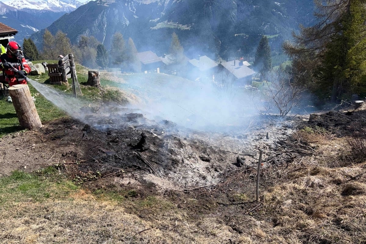 Surses GR – Flurbrand bei hoher Waldbrandgefahr