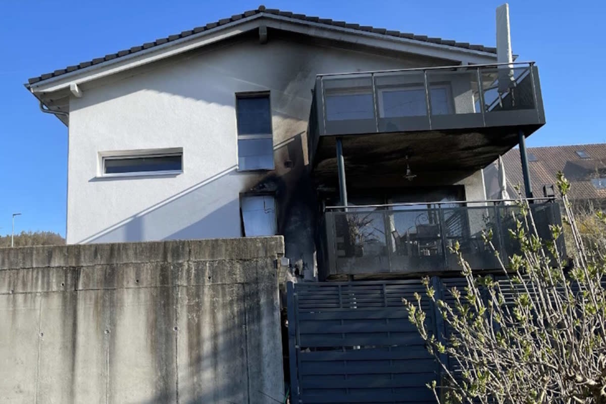 Courgevaux FR – Wohnhaus nach Brand unbewohnbar