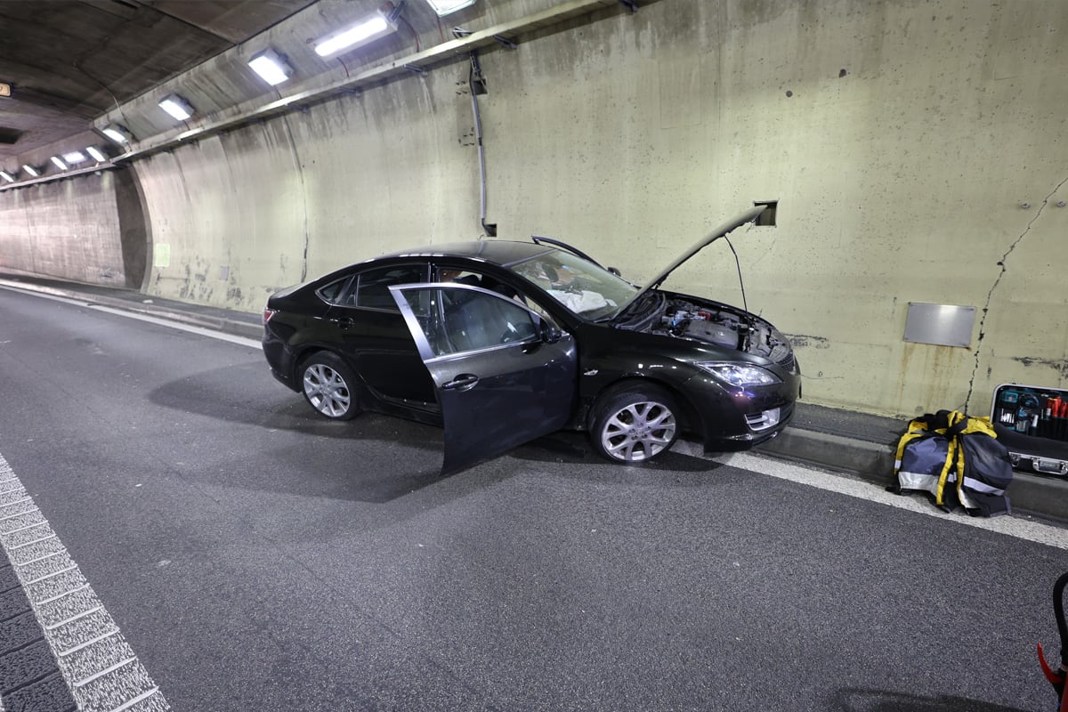 Mont-Terri-Tunnel JU – Autofahrer nach Unfall schwer verletzt