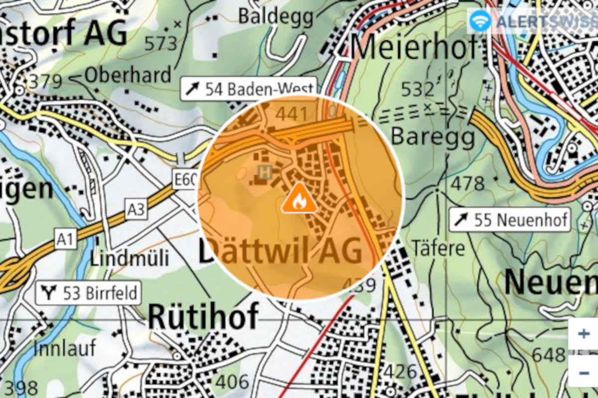 Dättwil AG – Brand verursacht starke Rauchentwicklung
