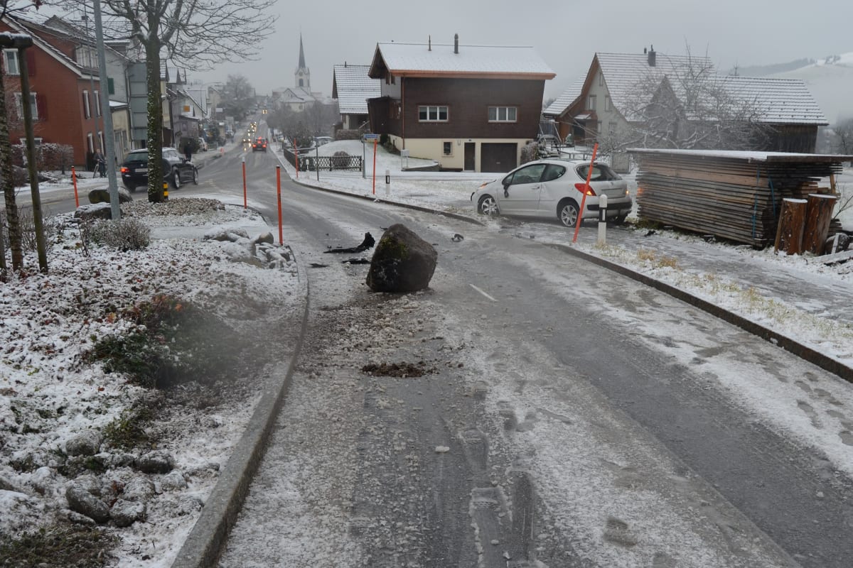 Totalschaden nach Crash in Waldstatt