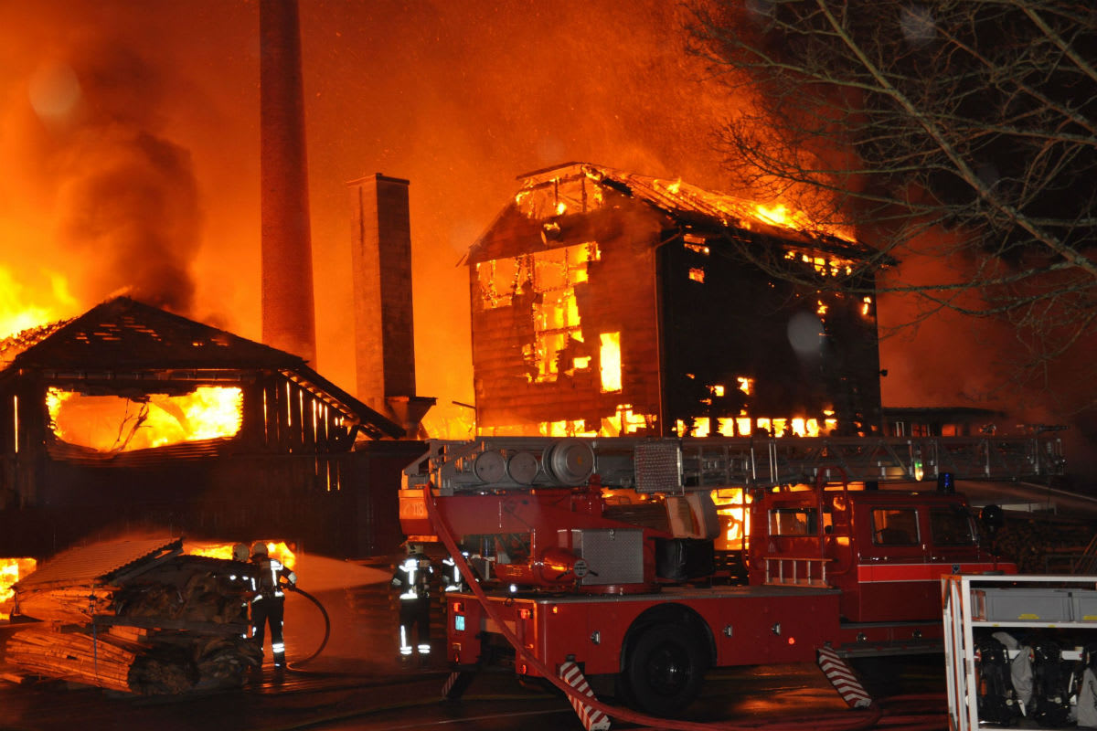 Millionenschaden bei Schreinereibrand in Balsthal