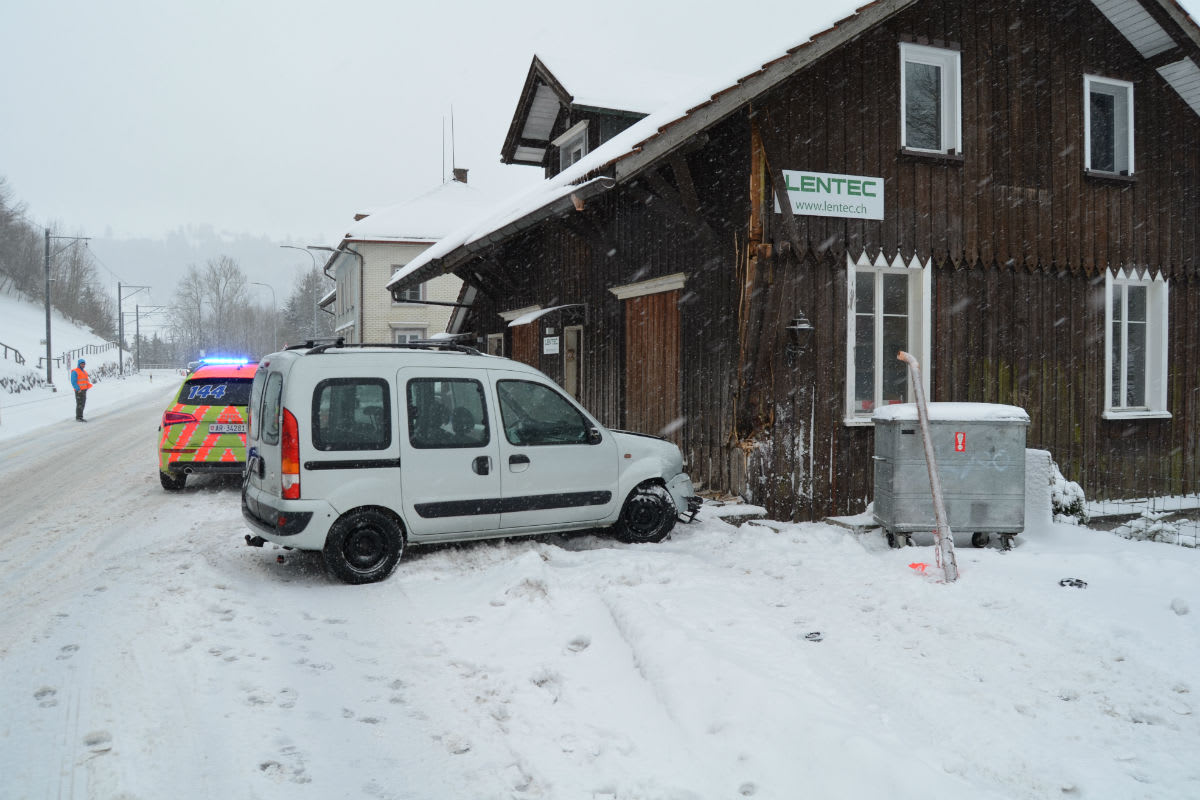 Teufen AR: In Hausecke gekracht