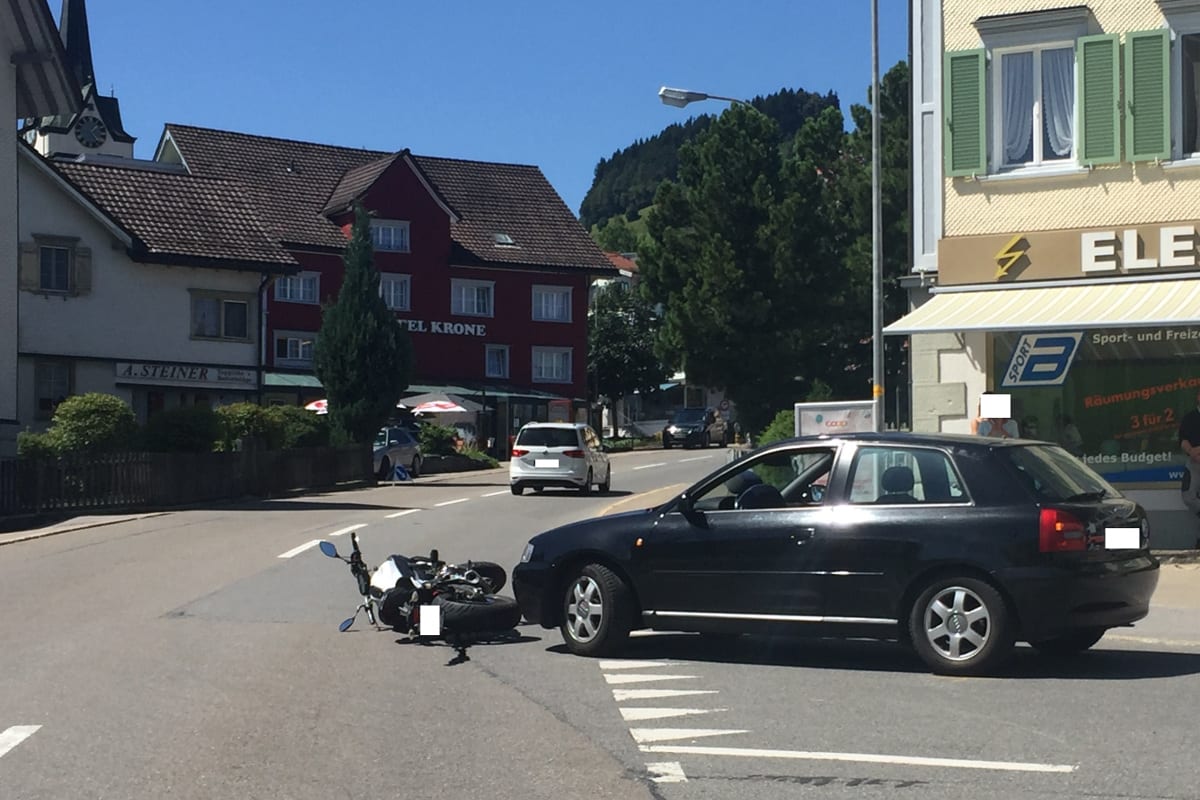Verkehrsunfall in Urnäsch AR