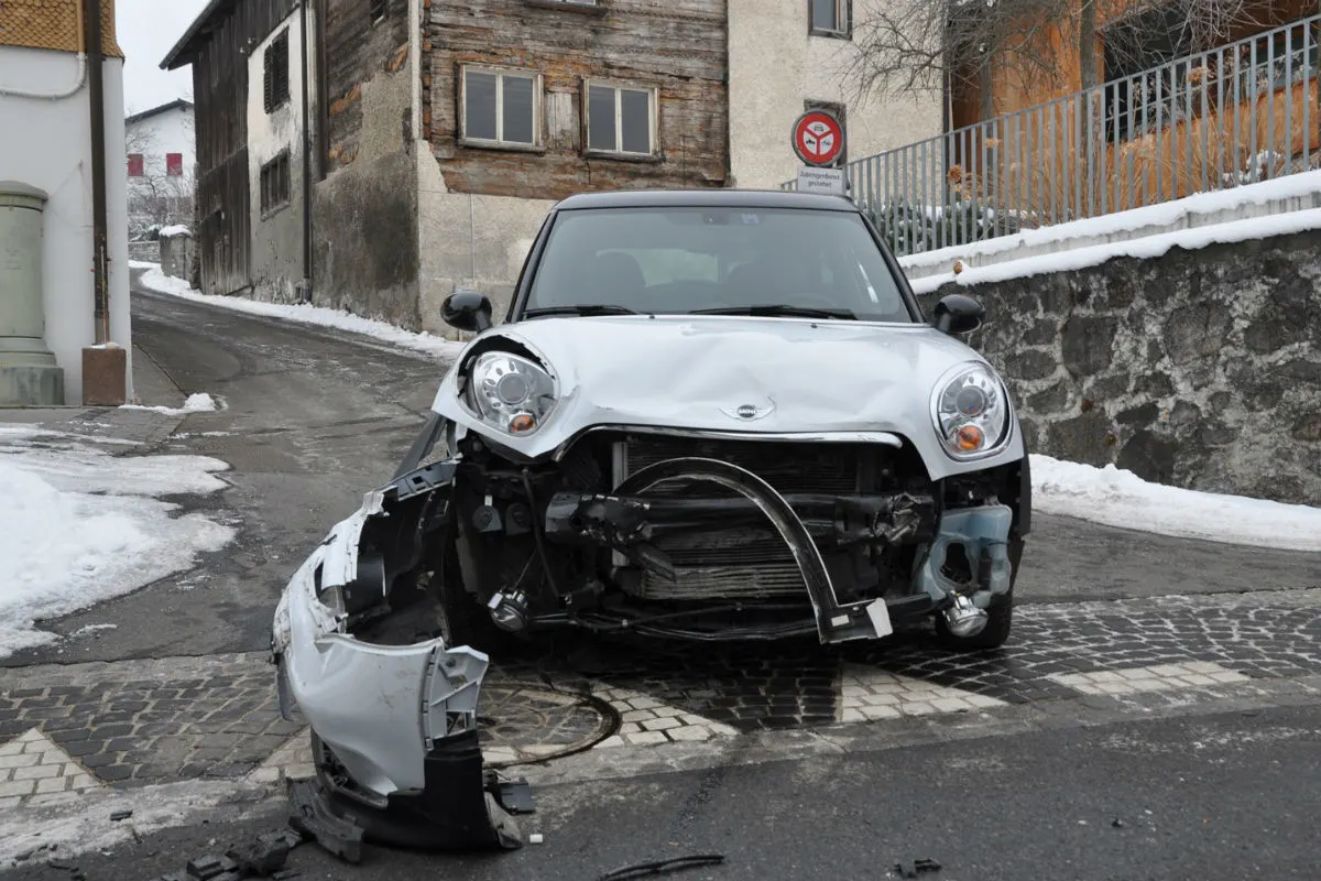 Vaduz FL - Kollision zwischen zwei Personenwagen