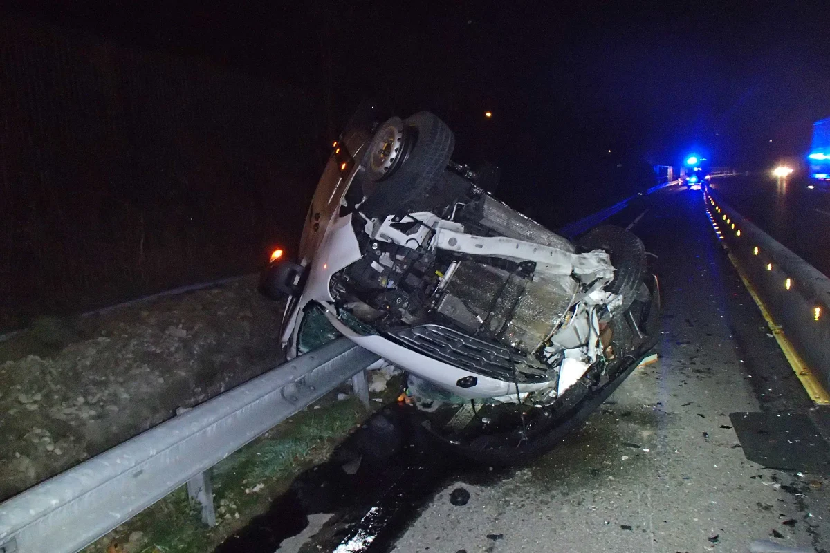 Auf der A1 bei Safenwil verunfallt