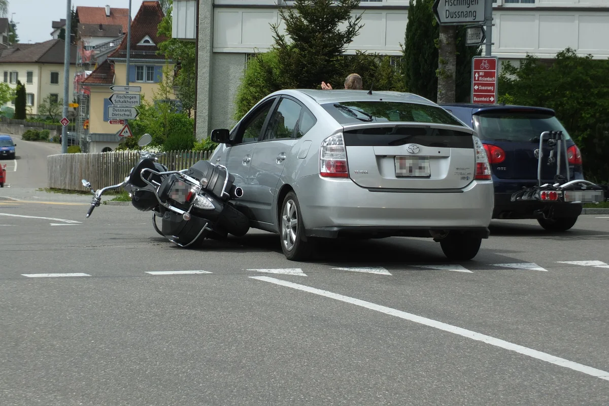 Crash mit Schneepflug in Kirchberg/SG