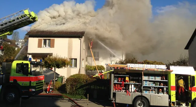 Viertelmillion Sachschaden Dachstockbrand in Wetzikon