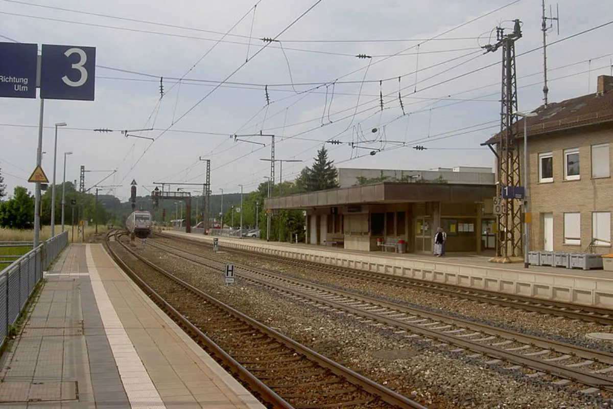 Amstetten BW - Zugbegleiterin tödlich verunglückt