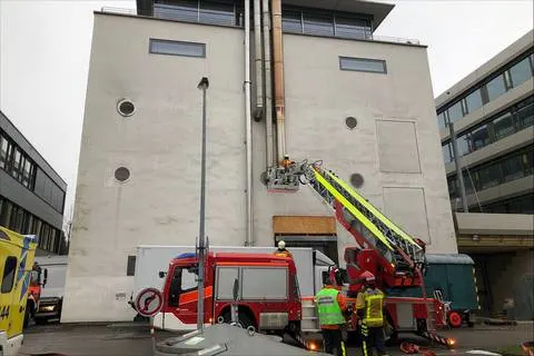 St.Gallen SG - Abluftrohr gerät in Brand