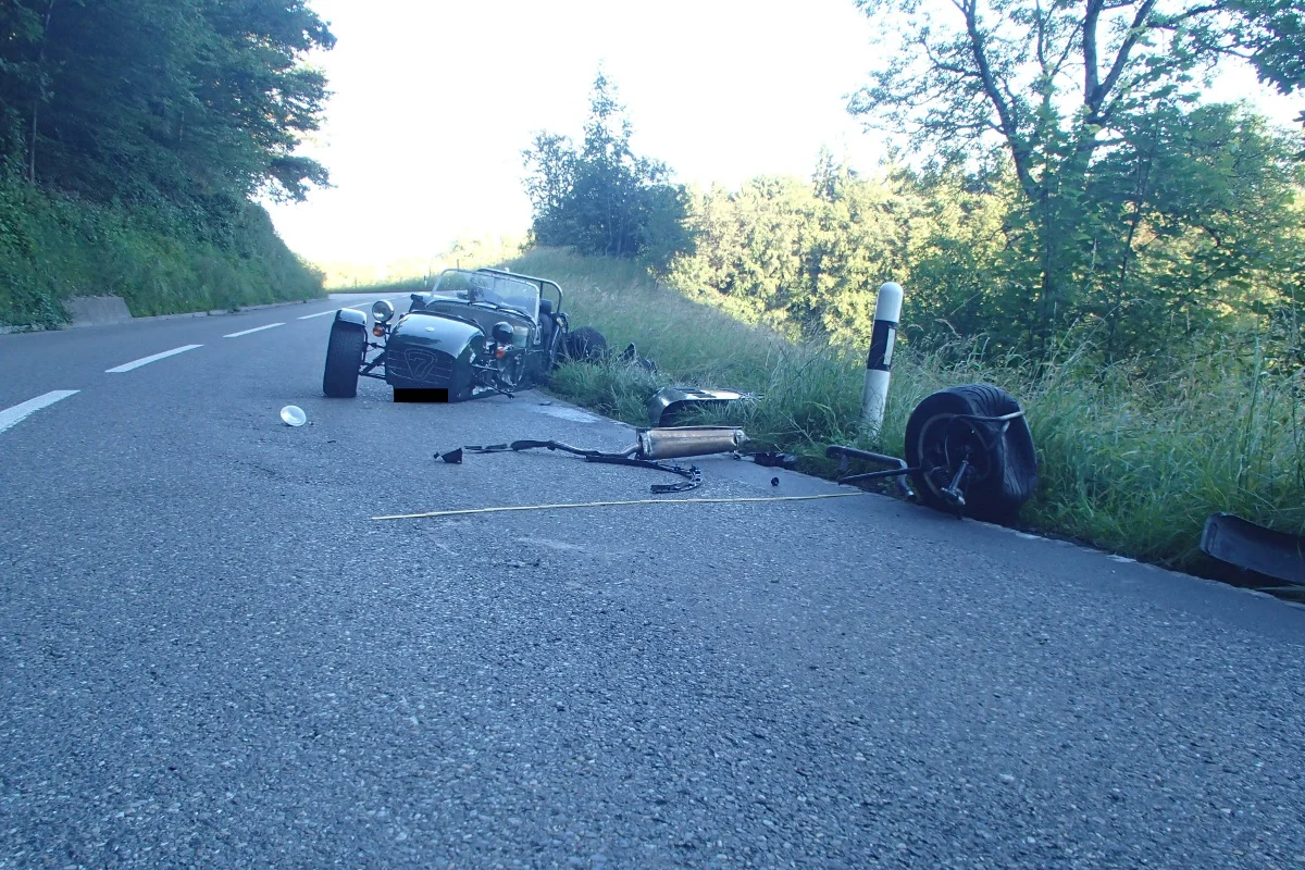 Crash in Schöftland fordert zwei Leichtverletzte