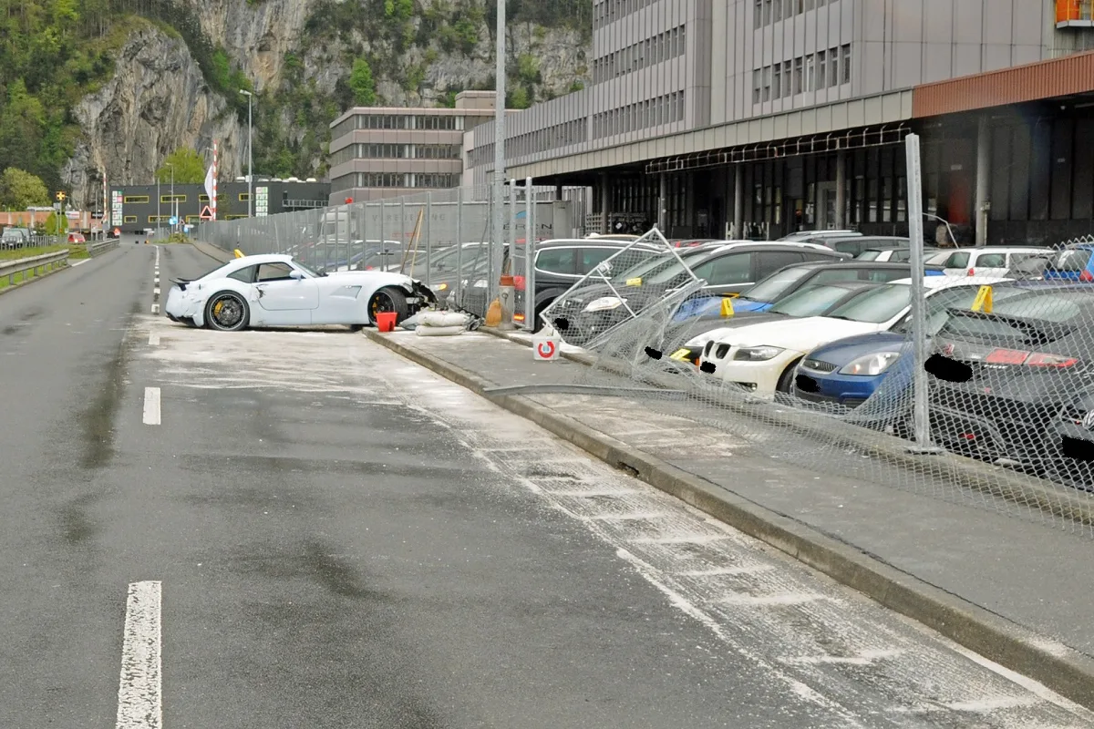 In Schattdorf mit Luxusschlitten verunglückt