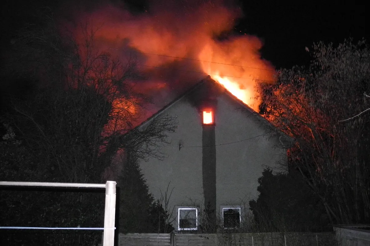 Hoher Sachschaden bei Brand in Oberwinterthur