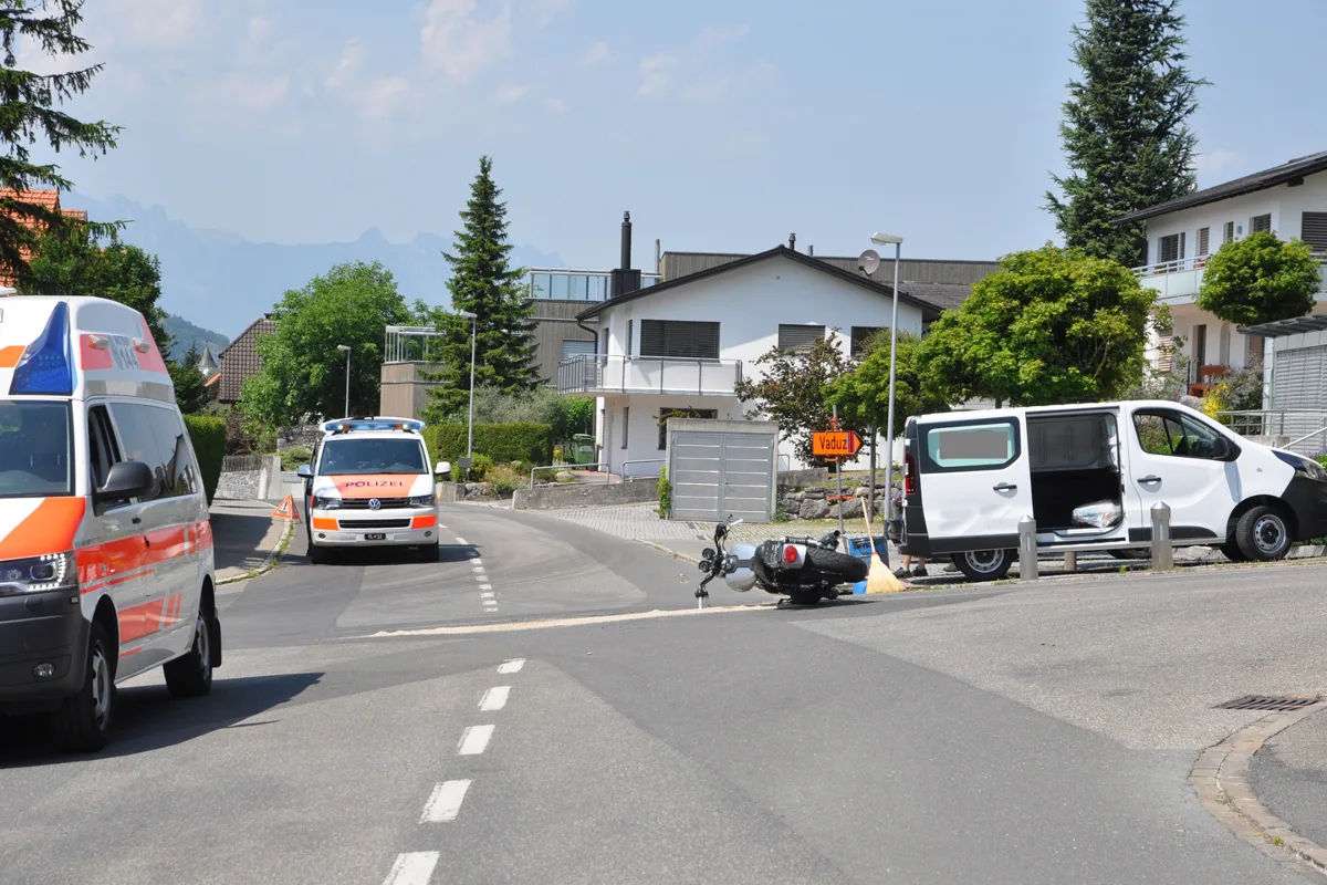 Balzers FL - Motorradfahrer verletzt