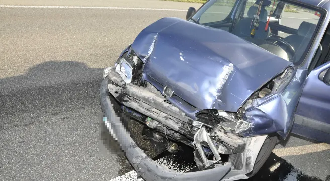 Auffahrunfall mit drei Autos auf der A1 bei Niederbipp