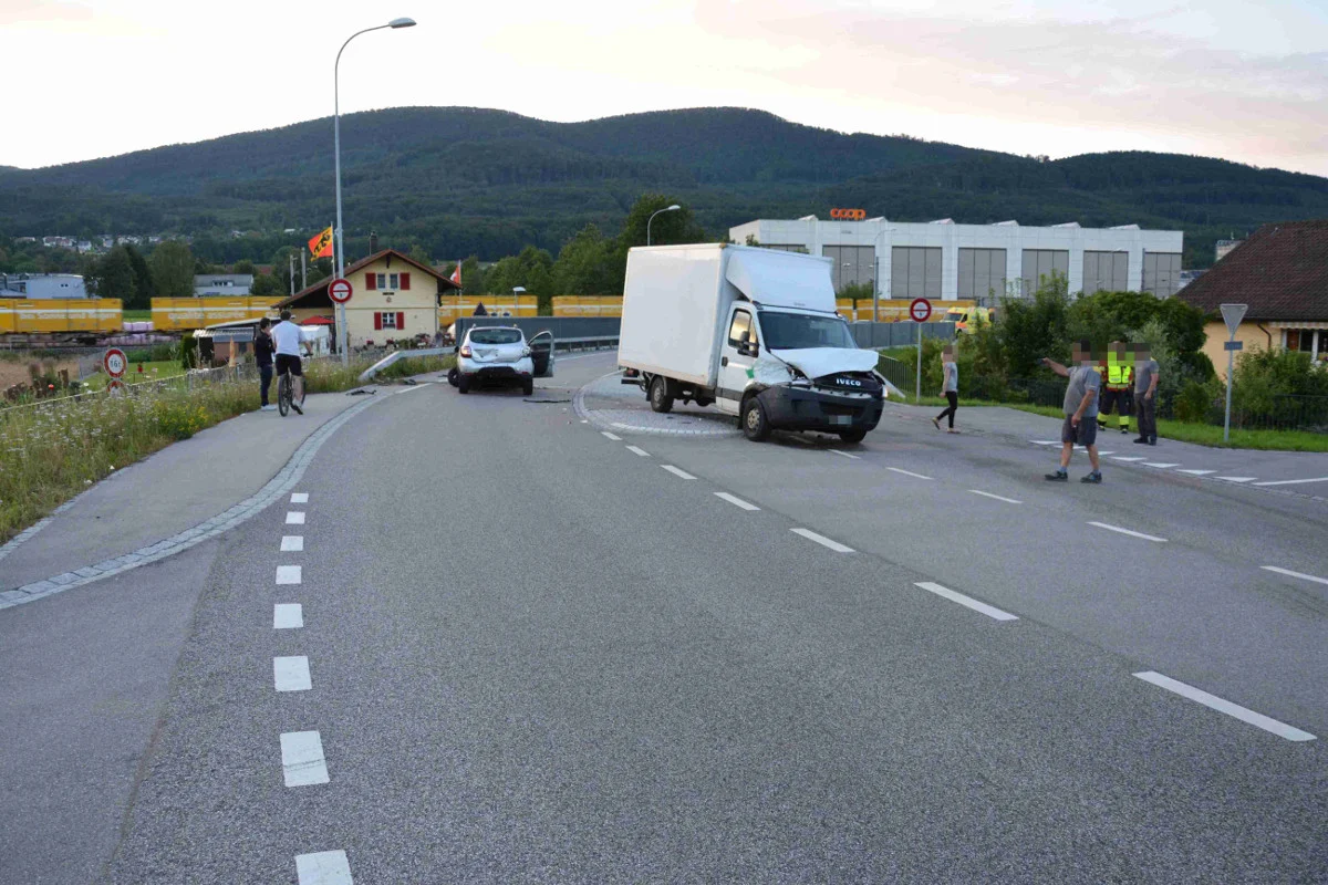 Zeugenaufruf Rickenbach - Riskanter Fahrweise! Alkoholisierter Lenker verursacht Unfall