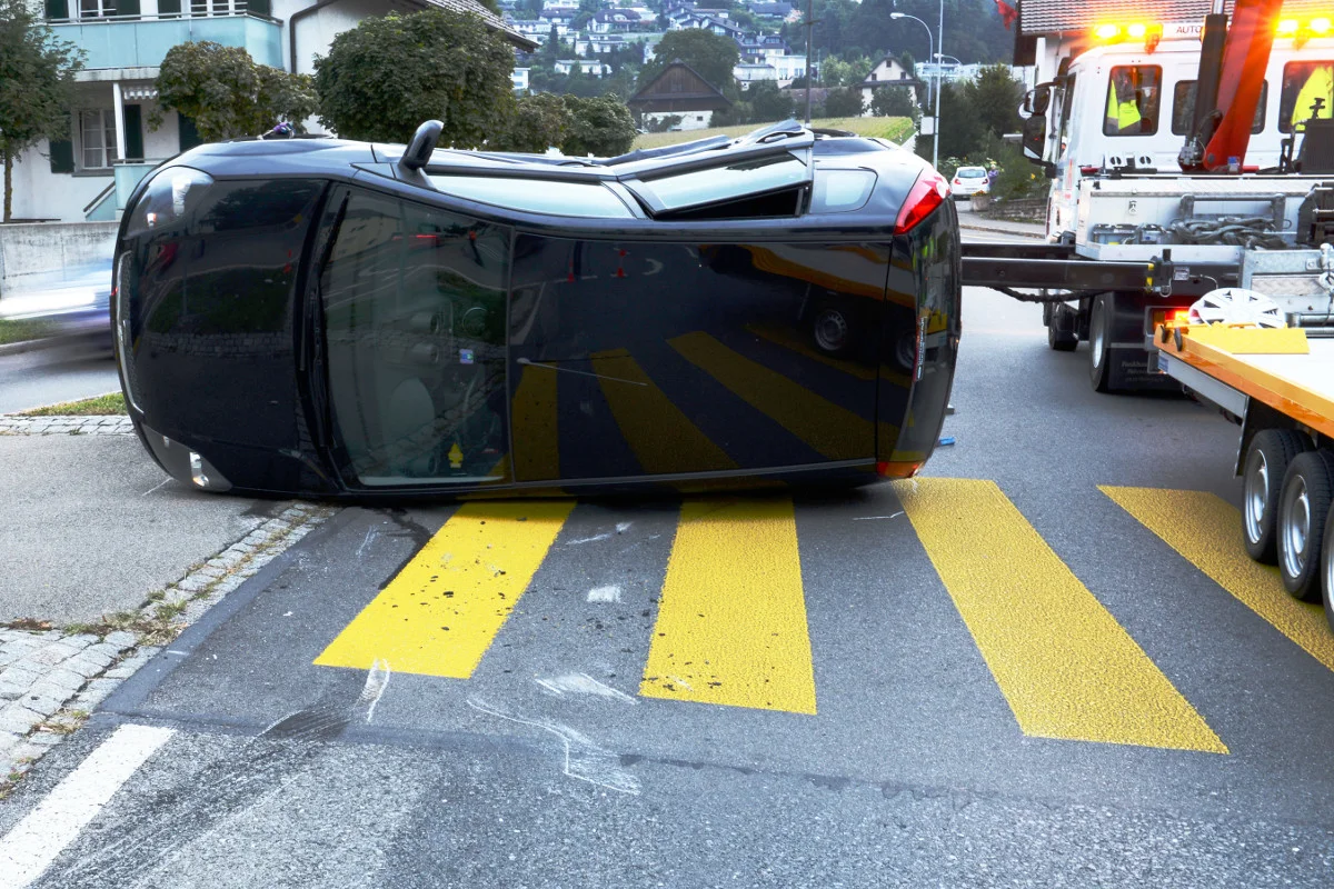Schenkon LU - Verkehrsunfall fordert zwei Verletzte sowie Rückstau