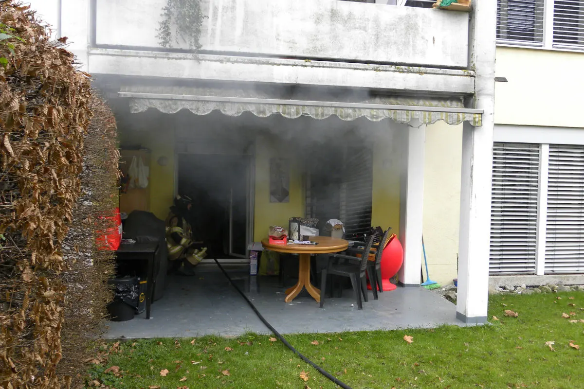 Arbon TG - Brand in Mehrfamilienhaus