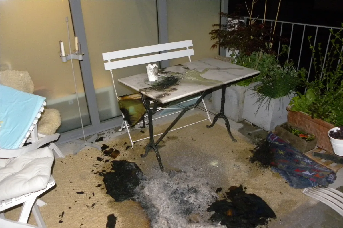 Vergessene Kerze führt zu Brand auf St. Galler Balkon