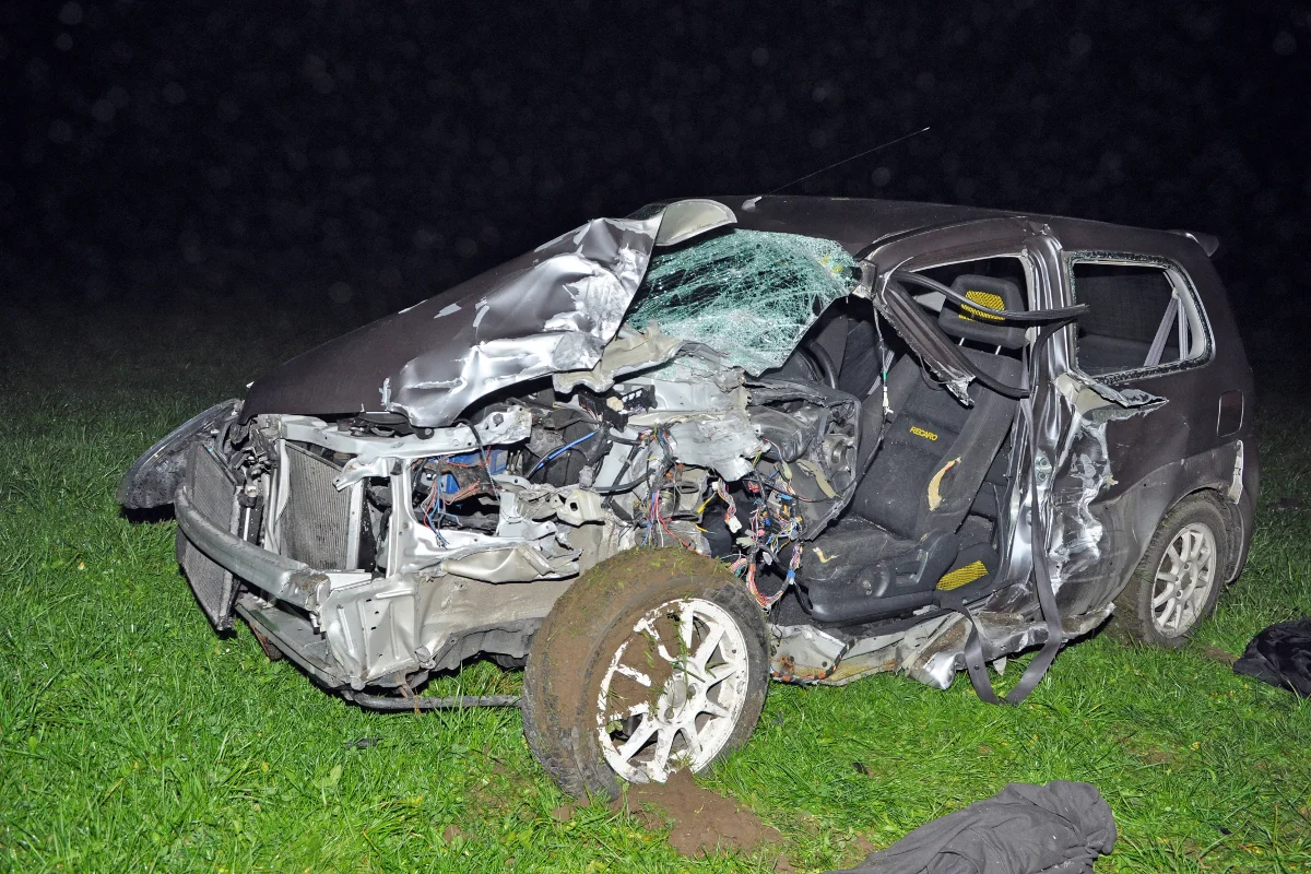 In Hagenwil frontal mit überbreitem Anhänger kollidiert