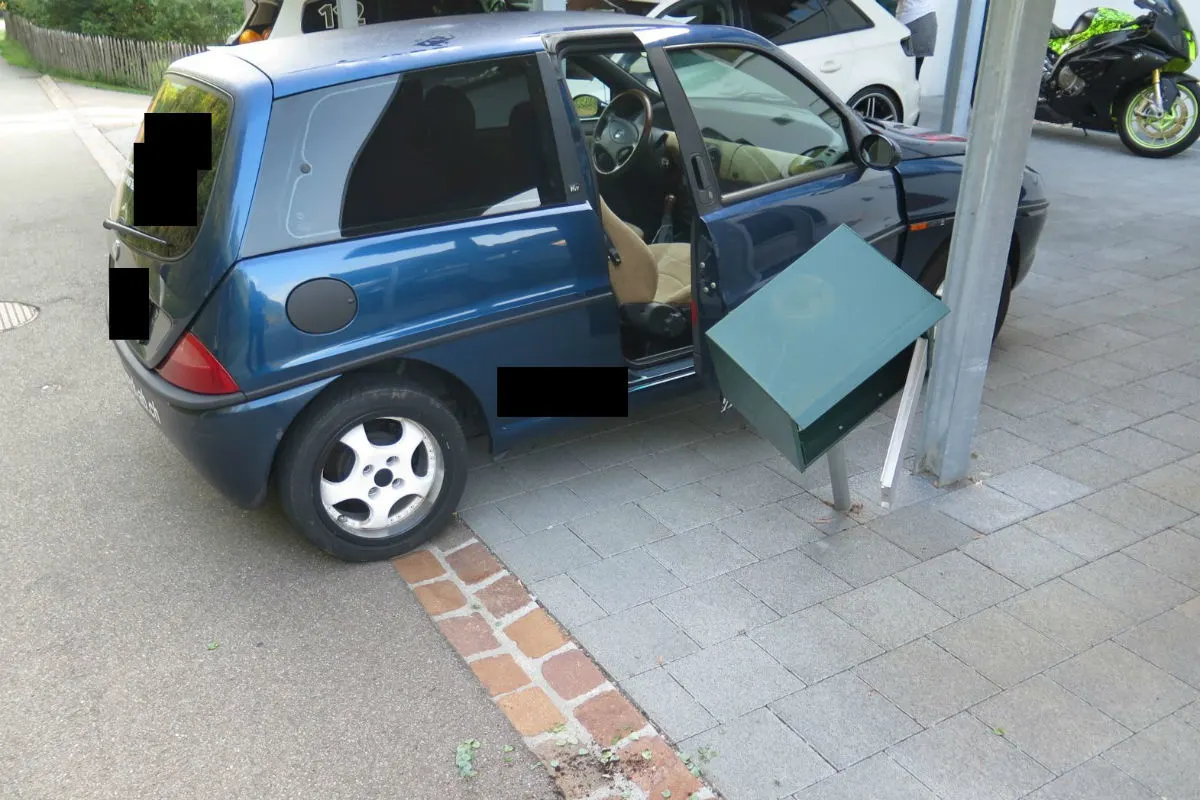 Vandalen in Diegten unterwegs - Auto aufgebrochen